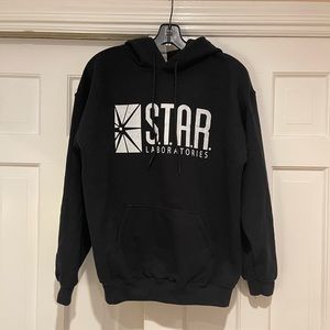 Men’s size M black Gildan S.T.A.R. Laboratories hooded sweatshirt. EUC.